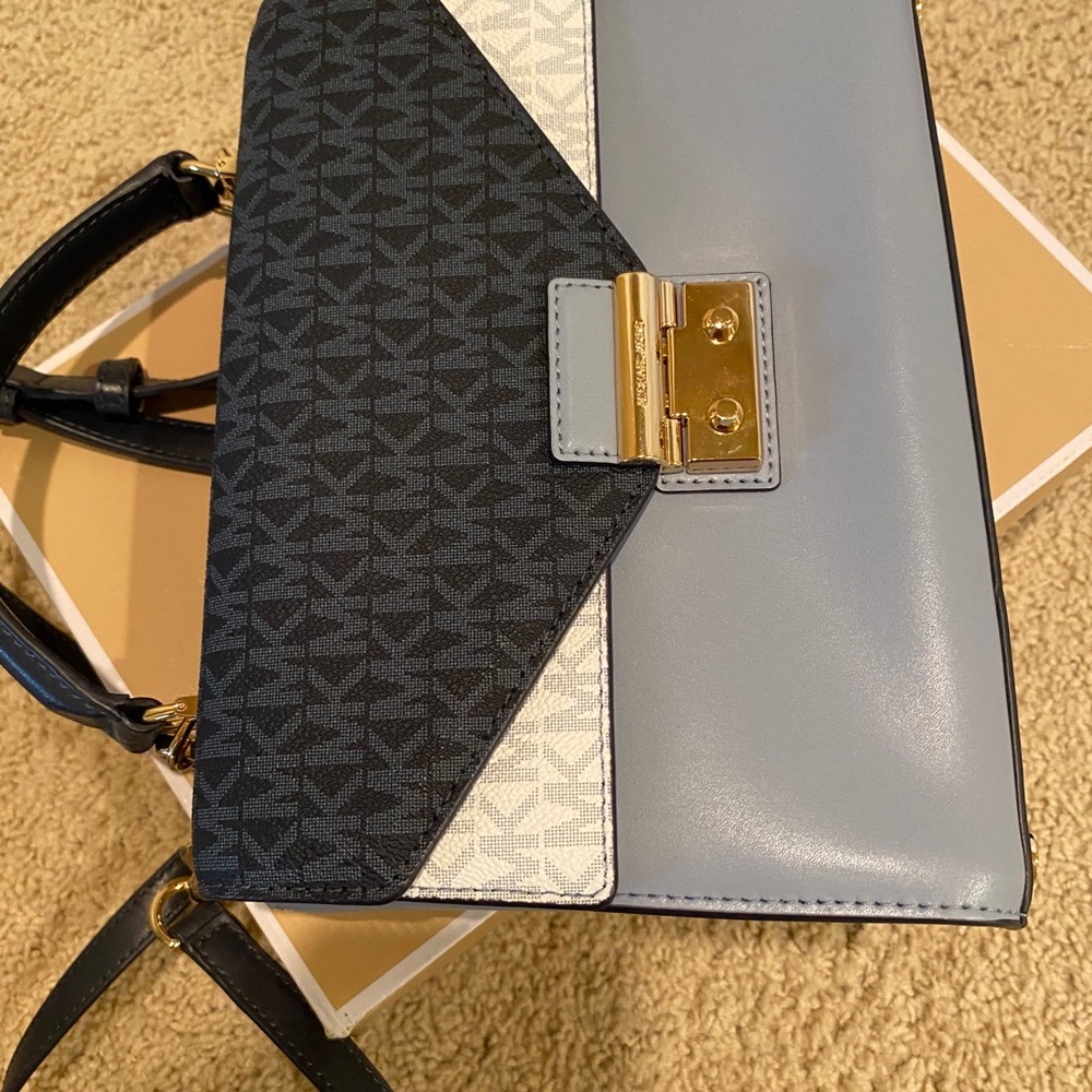 Bag - Picture 6 of 6